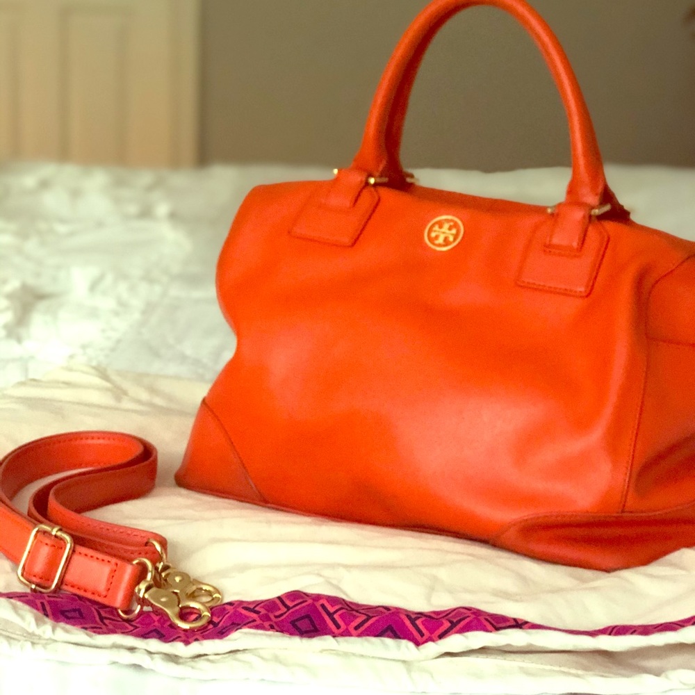 Tory Burch Robinson Dome Satchel in Orange